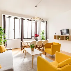 Cosy 2 Bedrooms - Louvre Museum Appartement
